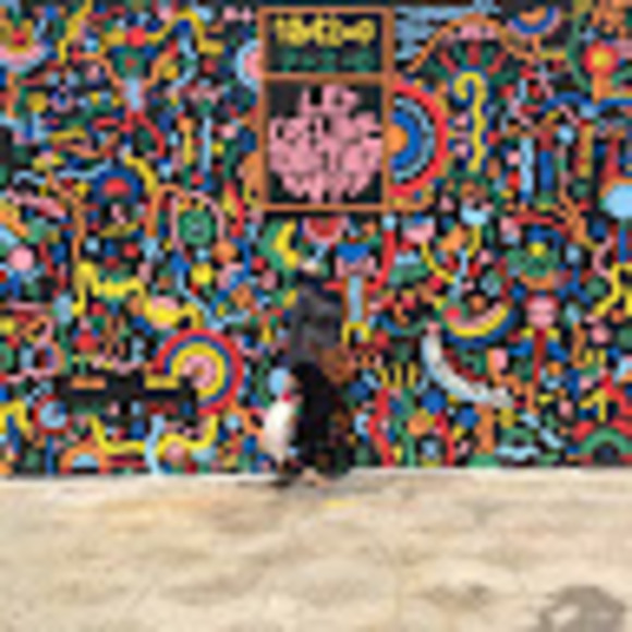 Meet your Posher, Mery - Picture 1 of 1